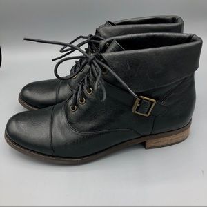 Steve Madden Black Leather Lace Up Boots Sz 8.5